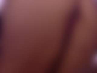 Live cam show with milu-razzo - HD on Dare Cams