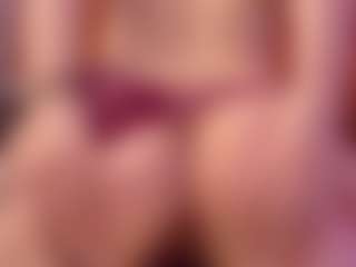 milu-razzo's Live Sex Cam Show