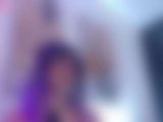 Live cam show with milu-razzo - Public on friskycurves.com