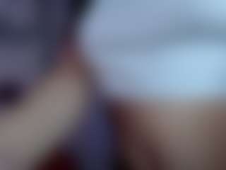 Live cam show with Roxy-Wild - New Lovense on Cam Slut