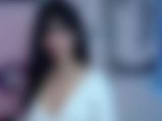 Roxy-Wild's Live Sex Cam Show