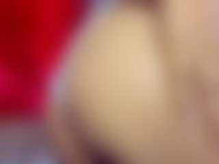 ZoeFerdi's Live Sex Cam Show