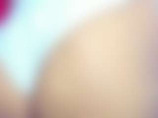 ZoeFerdi's Live Sex Cam Show
