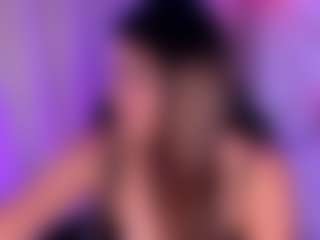 ZoeFerdi's Live Sex Cam Show