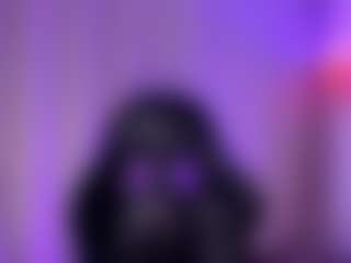 ZoeFerdi's Live Sex Cam Show