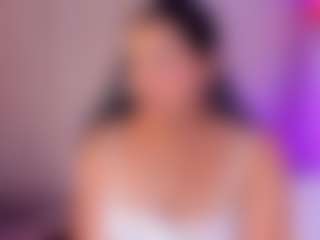 ZoeFerdi's Live Sex Cam Show