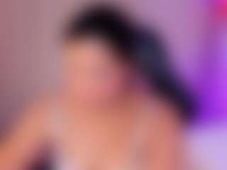 ZoeFerdi's Live Sex Cam Show