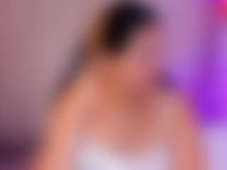 ZoeFerdi's Live Sex Cam Show