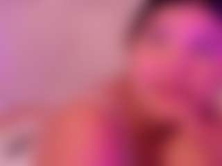 ZoeFerdi's Live Sex Cam Show