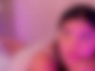 ZoeFerdi's Live Sex Cam Show