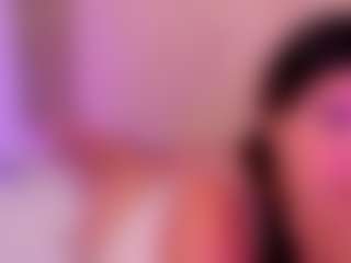 ZoeFerdi's Live Sex Cam Show