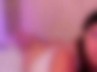 ZoeFerdi's Live Sex Cam Show