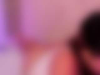 ZoeFerdi's Live Sex Cam Show