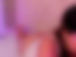 ZoeFerdi's Live Sex Cam Show