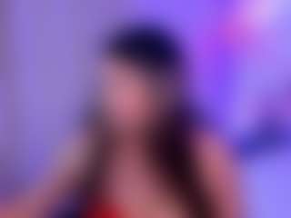 ZoeFerdi's Live Sex Cam Show