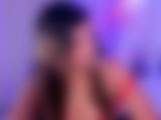 ZoeFerdi's Live Sex Cam Show