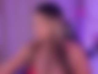 ZoeFerdi's Live Sex Cam Show