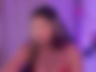 Live cam show with ZoeFerdi - Curvy Teen (18+) on CamSodaAdn