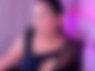 ZoeFerdi's Live Sex Cam Show
