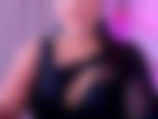 ZoeFerdi's Live Sex Cam Show