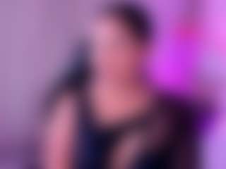 ZoeFerdi's Live Sex Cam Show