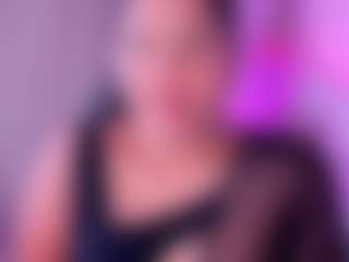 ZoeFerdi's Live Sex Cam Show