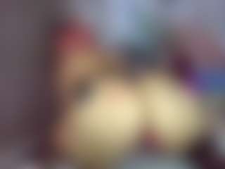 Bubblebeeee's Live Sex Cam Show