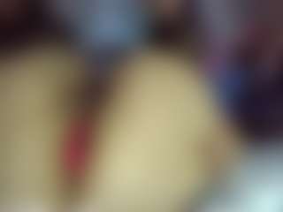 Bubblebeeee's Live Sex Cam Show