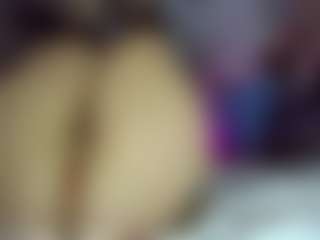 Bubblebeeee's Live Sex Cam Show