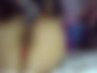 Bubblebeeee's Live Sex Cam Show