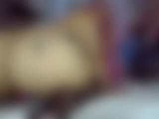 Bubblebeeee's Live Sex Cam Show