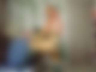 Bubblebeeee's Live Sex Cam Show