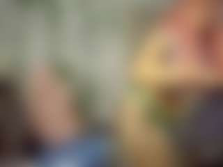 Bubblebeeee's Live Sex Cam Show