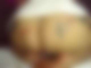 Bubblebeeee's Live Sex Cam Show