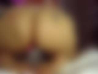 Bubblebeeee's Live Sex Cam Show