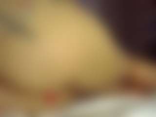 Bubblebeeee's Live Sex Cam Show