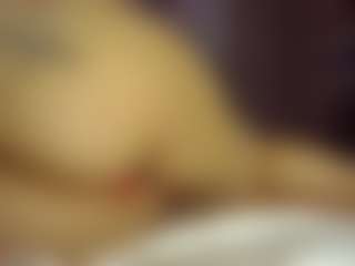 Bubblebeeee's Live Sex Cam Show