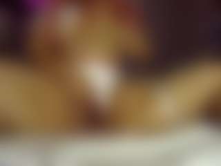 Bubblebeeee's Live Sex Cam Show