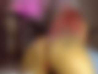 Bubblebeeee's Live Sex Cam Show