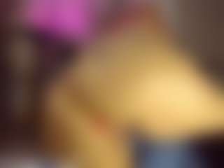 Bubblebeeee's Live Sex Cam Show