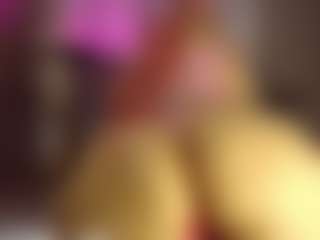 Bubblebeeee's Live Sex Cam Show