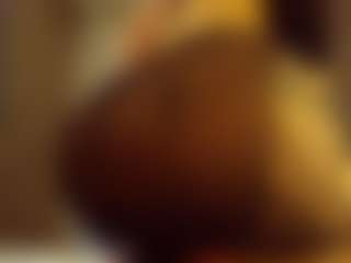 Bubblebeeee's Live Sex Cam Show