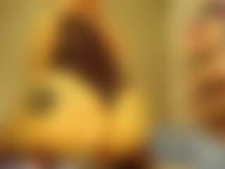 Bubblebeeee's Live Sex Cam Show