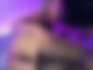 Live cam show with Cameron-blake - Smoking on AdultVida.com