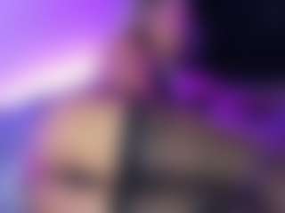 Live cam show with Cameron-blake - Facial Piercings on AdultVida.com