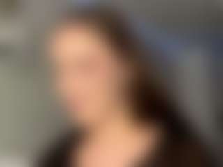 Live cam show with Beatrice - Small Tits Teen (18+) on Instabang