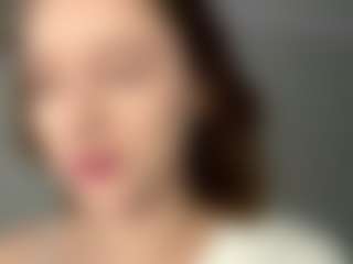 Live cam show with Beatrice - Smoking on StripNow