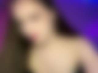 Live cam show with Beatrice - Nipple Piercings on madthumbs