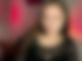 Live cam show with Beatrice - Smoking on parknlotfishbdy