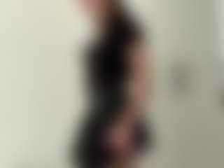 Beatrice's Live Sex Cam Show